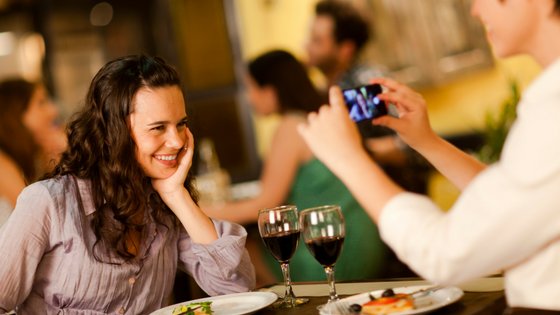 How to Reduce Noise in a Restaurant